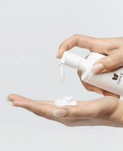 Load image into Gallery viewer, Vivier Ultra Foaming Cleanser